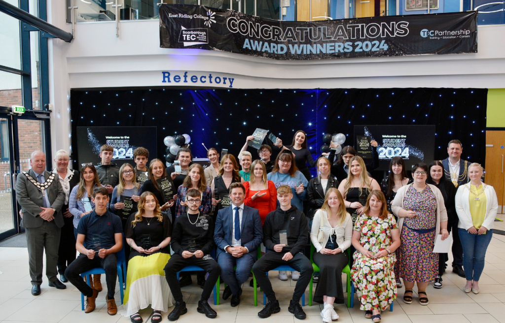 19-Student-Awards-1024x656